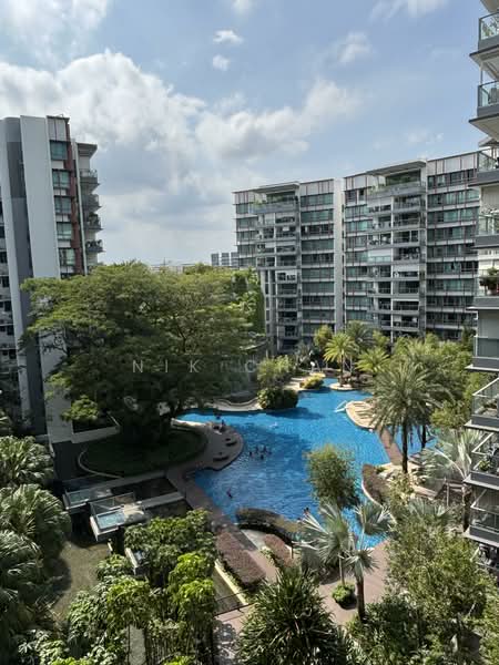 Double Bay Residences, 21A Simei Street 4, Room Rental, 200 sqft, Condominium For Rent, by Nik Chan, 500127582 - Pool - PropertyGuru.com.sg