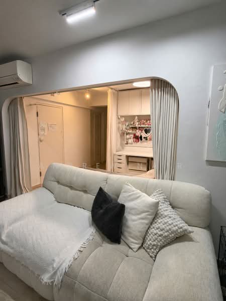 118A Alkaff Crescent, 118A Alkaff Crescent, 3 Bedrooms, 1,044 sqft, HDB Flat For Sale, by Andrew Nair, 500127584 - Living Room - PropertyGuru.com.sg