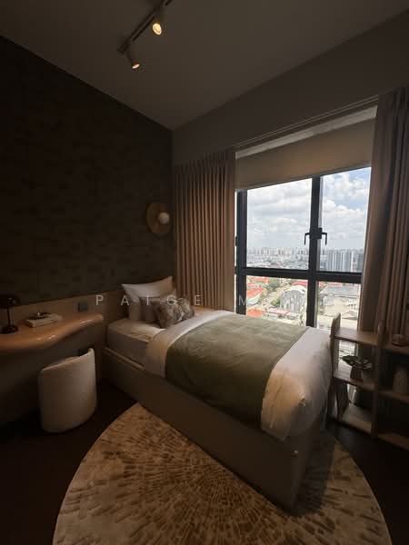 Tembusu Grand, 94 Jalan Tembusu, 5 Bedrooms, 2,691 sqft, Condominium For Sale, by Paige Mou, 500127585 - Bedroom - PropertyGuru.com.sg