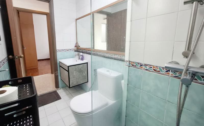 The Floravale, 234 Westwood Avenue, Room Rental, 120 sqft, Executive Condominium For Rent, by Steve Voon, 500127590 - Bathroom - PropertyGuru.com.sg