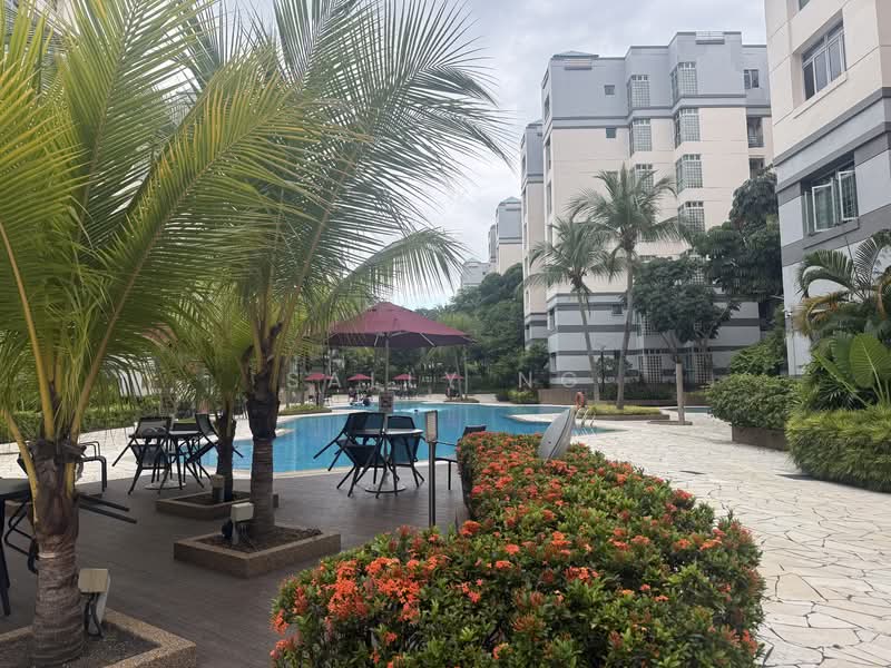 Avila Gardens, 19 Flora Road, 3 Bedrooms, 1,324 sqft, Condominium For Rent, by Sally Ng, 500127596 - Exterior - PropertyGuru.com.sg