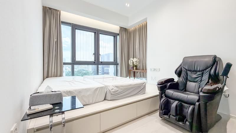 Lakeville, 5 Jurong Lake Link, 5 Bedrooms, 2,278 sqft, Condominium For Sale, by Keith Lim, 500127602 - Junior Master - PropertyGuru.com.sg