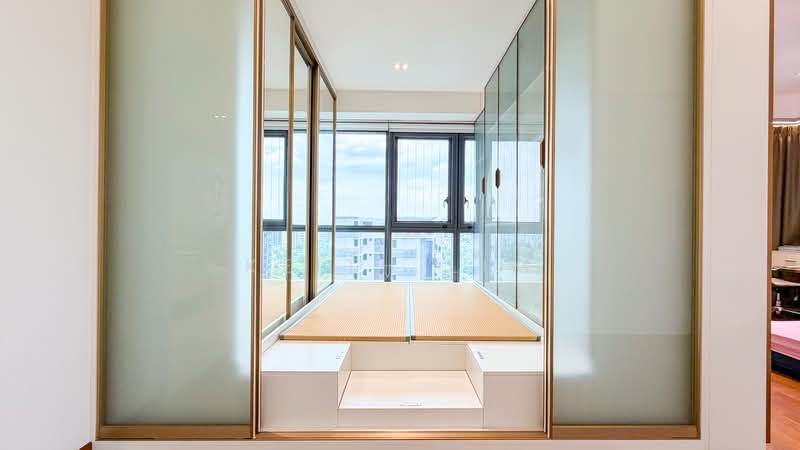 Lakeville, 5 Jurong Lake Link, 5 Bedrooms, 2,278 sqft, Condominium For Sale, by Keith Lim, 500127602 - Walk In Wardrobe - PropertyGuru.com.sg