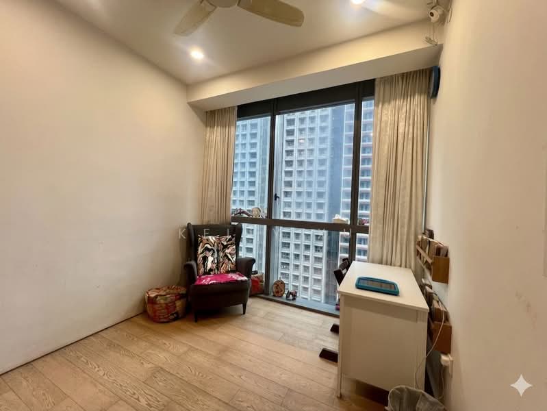 Echelon, 9 Alexandra View, 4 Bedrooms, 1,572 sqft, Condominium For Sale, by Kelly Xu, 500127603 - Bedroom - PropertyGuru.com.sg