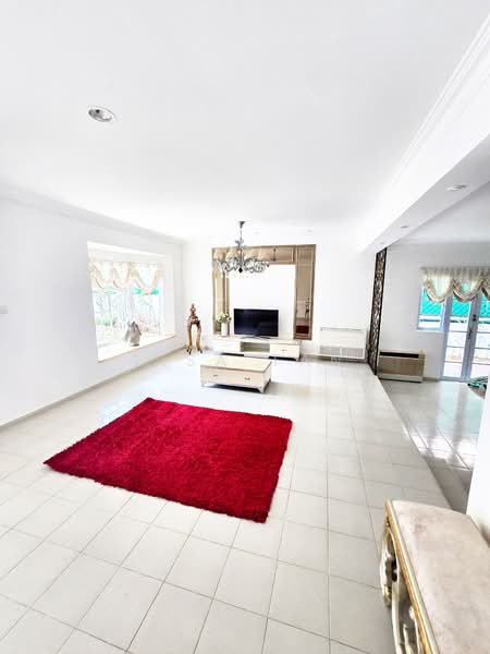 Clydescove, Loyang Place, 4 Bedrooms, 3,236 sqft, Semi-Detached House For Rent, by Lisa Tan, 500127609 - Living Room - PropertyGuru.com.sg