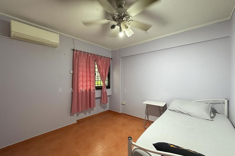 655 Woodlands Ring Road, 655 Woodlands Ring Road, 3 Bedrooms, 1,076 sqft, HDB Flat For Sale, by Randall Wee, 500127613 - Bedroom - PropertyGuru.com.sg