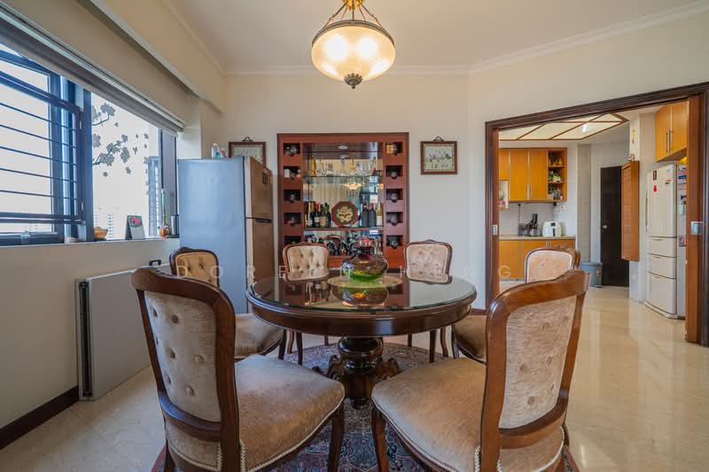 Bayshore Park, 60 Bayshore Road, 4 Bedrooms, 2,196 sqft, Condominium For Sale, by Doreen Heng, 500127616 - Dining Room - PropertyGuru.com.sg