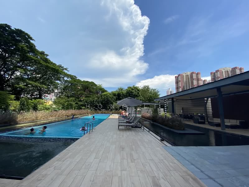 Alex Residences, 28 Alexandra View, 3 Bedrooms, 904 sqft, Apartment For Rent, by Hong Li, 500127621 - Pool - PropertyGuru.com.sg