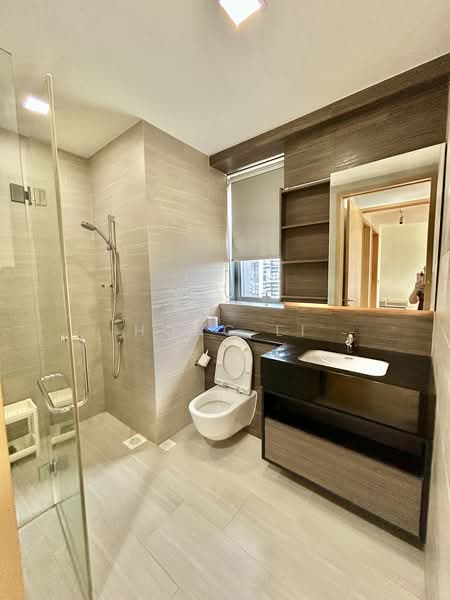 Alex Residences, 28 Alexandra View, 3 Bedrooms, 904 sqft, Apartment For Rent, by Hong Li, 500127621 - Bathroom - PropertyGuru.com.sg