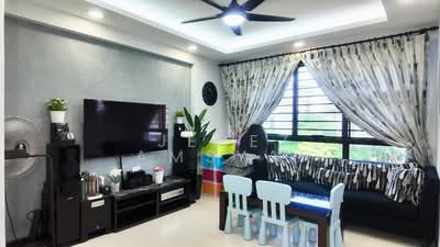 For Sale - 499A Tampines Avenue 9