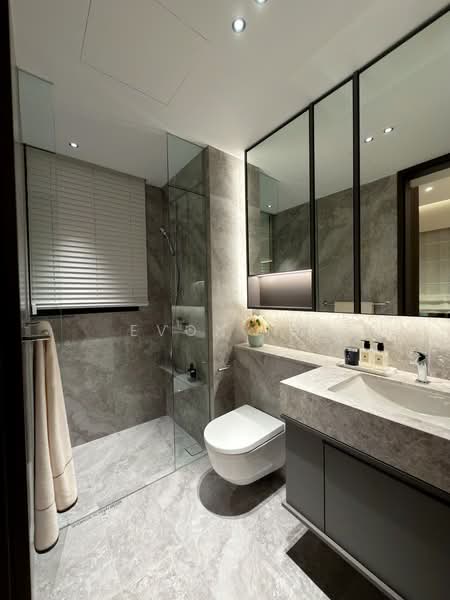MEYER BLUE, 83 Meyer Road, 4 Bedrooms, 1,518 sqft, Condominium For Sale, by Evon Ng, 500127641 - Bathroom - PropertyGuru.com.sg