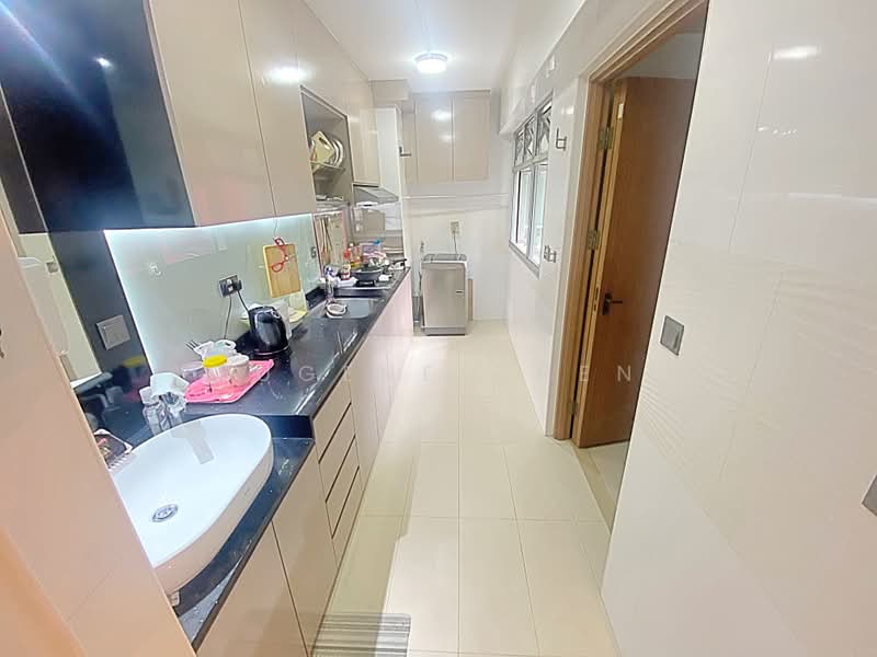 438C Bukit Batok West Avenue 8, 438C Bukit Batok West Avenue 8, 1 Bedroom, 506 sqft, HDB Flat For Sale, by Eugene Chen, 500127643 - Kitchen - PropertyGuru.com.sg