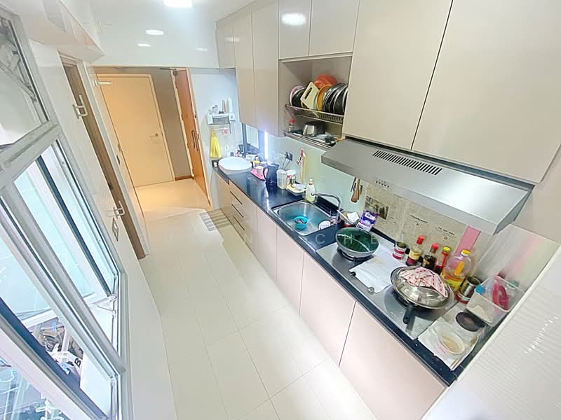 438C Bukit Batok West Avenue 8, 438C Bukit Batok West Avenue 8, 1 Bedroom, 506 sqft, HDB Flat For Sale, by Eugene Chen, 500127643 - Kitchen - PropertyGuru.com.sg