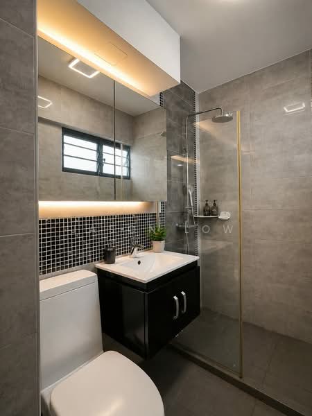 921 Tampines Street 91, 921 Tampines Street 91, 3 Bedrooms, 1,119 sqft, HDB Flat For Sale, by Jason Low, 500127644 - Bathroom - PropertyGuru.com.sg