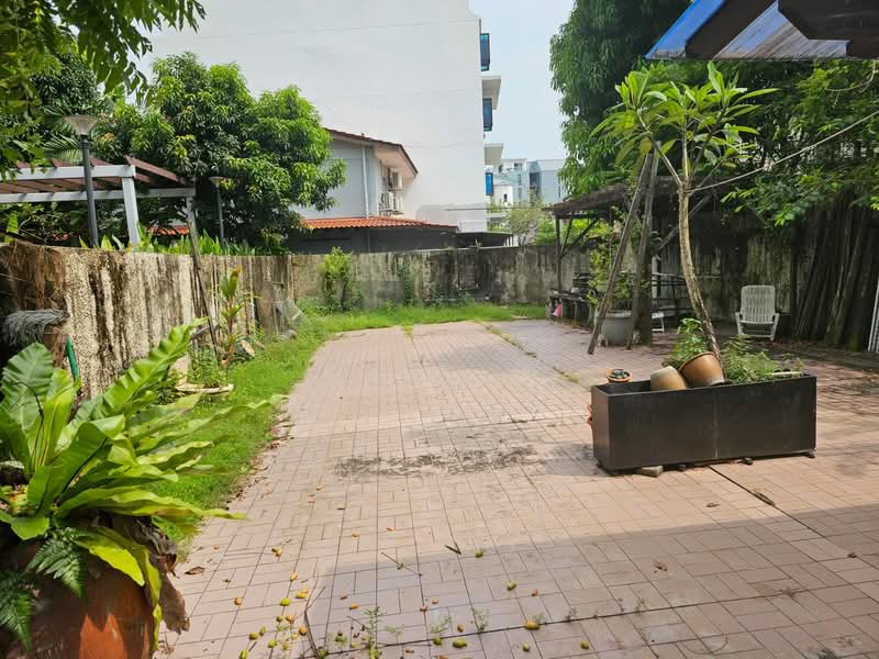 Low psf! 3Stry! 1km Tao Nan!, Telok Kurau, 7 Bedrooms, 4,200 sqft, Semi-Detached House For Sale, by Ming !, 500127646 - Exterior - PropertyGuru.com.sg