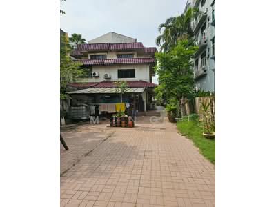 For Sale - Low psf! 3Stry! 1km Tao Nan!