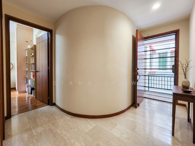 Casa Rosa, 37 Lorong Ong Lye, 3 Bedrooms, 1,109 sqft, Condominium For Sale, by Diana Teow, 500127663 - Entrance - PropertyGuru.com.sg