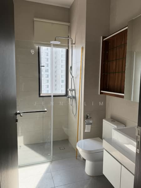 Neem Tree, 30 Jalan Kemaman, 1 Bedroom, 453 sqft, Apartment For Rent, by Jenny Lim, 500127680 - Bathroom - PropertyGuru.com.sg