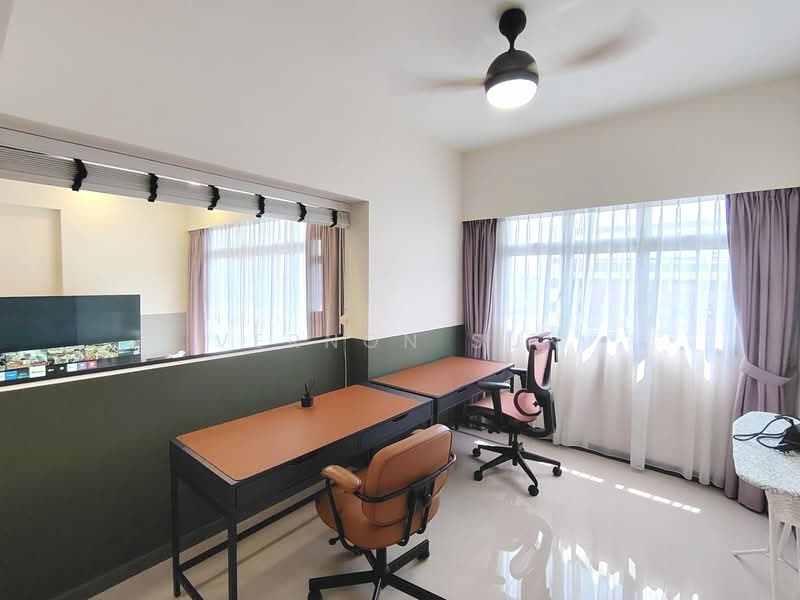 121A Canberra Street, 121A Canberra Street, 3 Bedrooms, 1,001 sqft, HDB Flat For Rent, by Vernon Sun, 500127685 - Study - PropertyGuru.com.sg