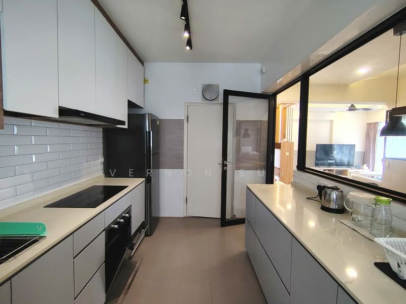 121A Canberra Street, 121A Canberra Street, 3 Bedrooms, 1,001 sqft, HDB Flat For Rent, by Vernon Sun, 500127685 - Kitchen - PropertyGuru.com.sg