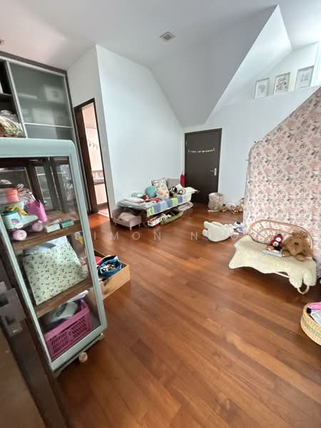Serangoon Garden Estate, Chartwell Drive, 7 Bedrooms, 5,000 sqft, Semi-Detached House For Rent, by Simon Neo, 500127699 - Interior - PropertyGuru.com.sg