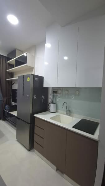 Urban Vista, 2 Tanah Merah Kechil Link, Studio, 250 sqft, Condominium For Rent, by Francis Lee, 500127700 - Kitchen - PropertyGuru.com.sg