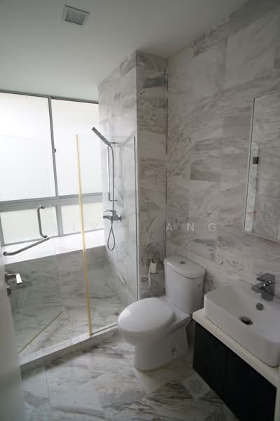 Zenith @ Zion, 60 Zion Road, 2 Bedrooms, 775 sqft, Apartment For Rent, by Elvin Ang, 500127702 - Bathroom - PropertyGuru.com.sg