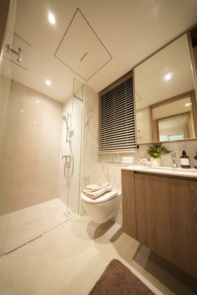 Mixed Development beside Lakeside MRT, , 3 Bedrooms, 990 sqft, Condominium For Sale, by Nigel Neo, 500127707 - Bathroom - PropertyGuru.com.sg