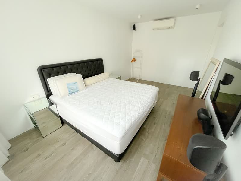 332 Serangoon Avenue 3, 332 Serangoon Avenue 3, Room Rental, 190 sqft, HDB Flat For Rent, by Tina Koh, 500127722 - Bedroom - PropertyGuru.com.sg