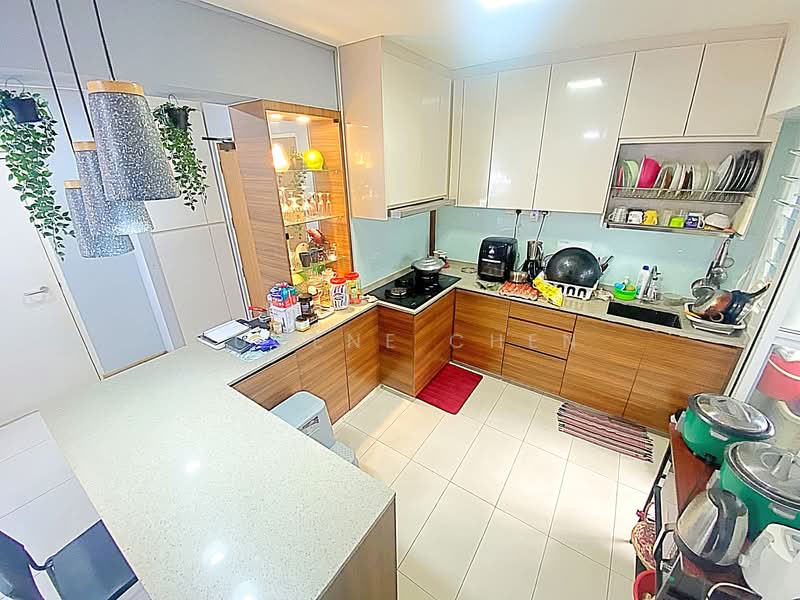 621B Tampines Street 61, 621B Tampines Street 61, 3 Bedrooms, 1,001 sqft, HDB Flat For Sale, by Eugene Chen, 500127723 - Kitchen - PropertyGuru.com.sg
