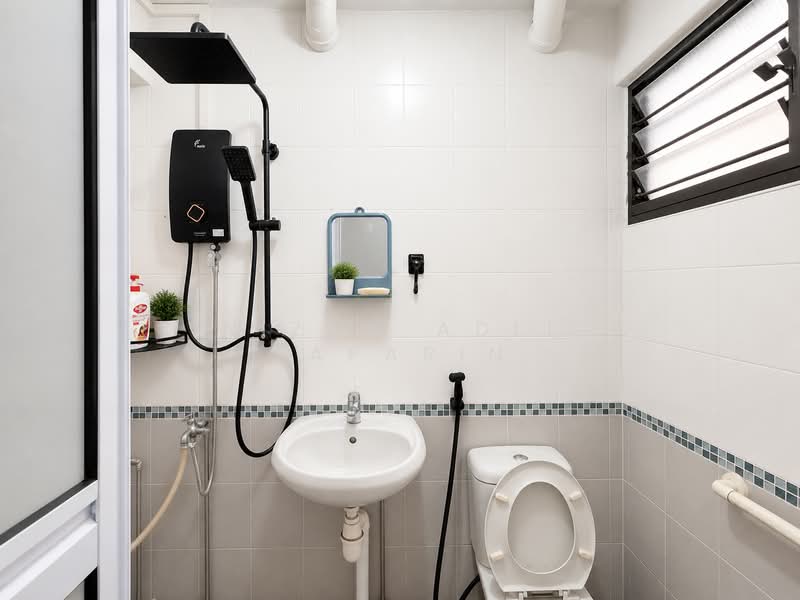 725 Yishun Street 71, 725 Yishun Street 71, 2 Bedrooms, 689 sqft, HDB Flat For Sale, by Nizam Adli Saparin, 500127731 - PropertyGuru.com.sg