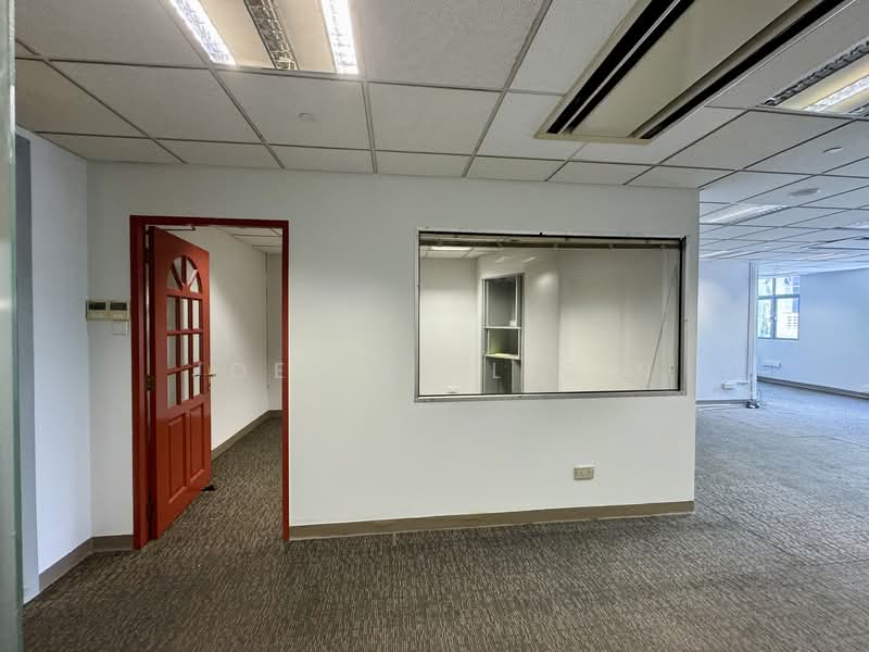 Tan Chong Tower, 15 Queen Street, 1,055 sqft, Office For Rent, by Joey Ke Liqin, 500127736 - Interior - CommercialGuru.com.sg