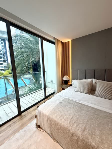Skies Miltonia, 3 Miltonia Close, 5 Bedrooms, 4,672 sqft, Condominium For Sale, by Gina Tng, 500127738 - Bedroom - PropertyGuru.com.sg