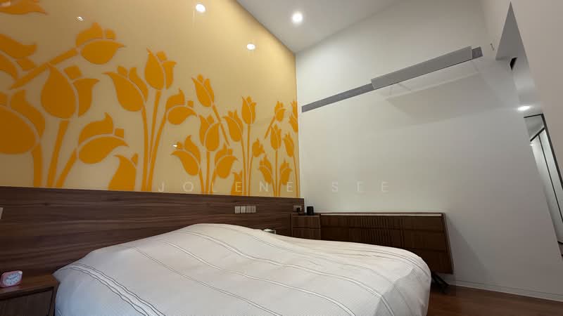 19 Nassim, 19 Nassim Hill, 3 Bedrooms, 1,830 sqft, Condominium For Sale, by Jolene See, 500127742 - Master Bedroom - PropertyGuru.com.sg