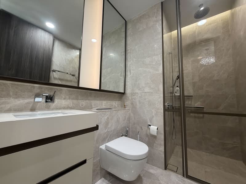 19 Nassim, 19 Nassim Hill, 3 Bedrooms, 1,830 sqft, Condominium For Sale, by Jolene See, 500127742 - Common Bathroom - PropertyGuru.com.sg