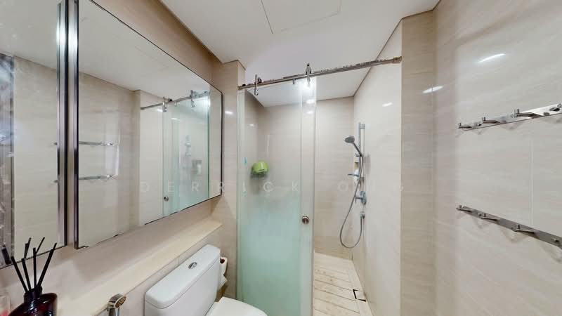 The Venue Residences and Shoppes, 4 Tai Thong Crescent, 2 Bedrooms, 850 sqft, Apartment For Sale, by Derrick Ong, 500127745 - Bathroom - PropertyGuru.com.sg