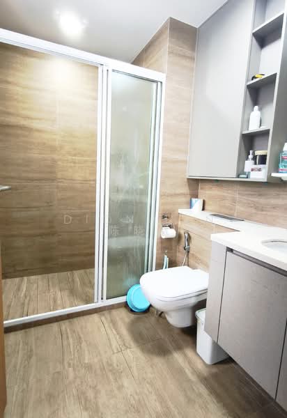 Rivercove Residences EC, 26 Anchorvale Ln, 3 Bedrooms, 904 sqft, Condominium For Sale, by Dion Tan 陈晓慧, 500127754 - Bathroom - PropertyGuru.com.sg