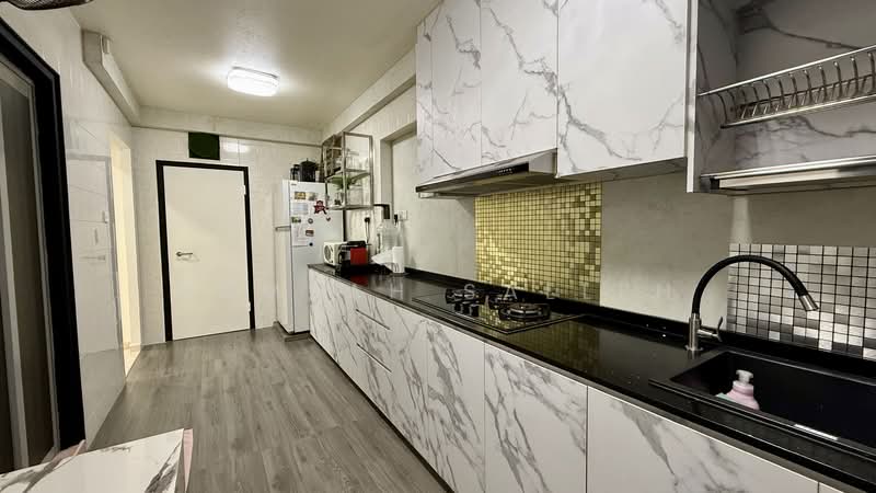 692A Choa Chu Kang Crescent, 692A Choa Chu Kang Crescent, 3 Bedrooms, 969 sqft, HDB Flat For Sale, by Hamzah Salleh, 500127757 - Kitchen - PropertyGuru.com.sg