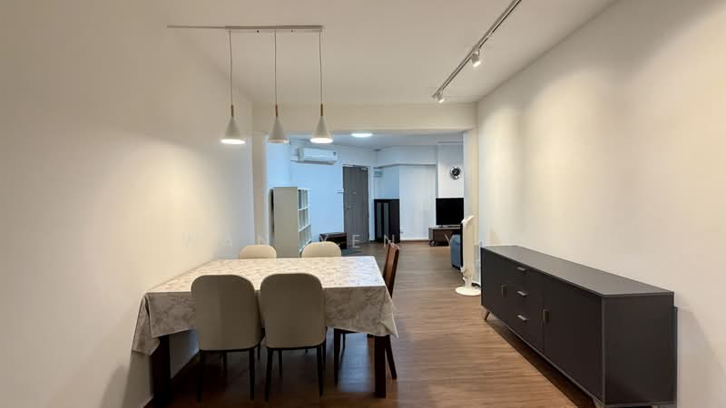 420 Hougang Avenue 10, 420 Hougang Avenue 10, 3 Bedrooms, 1,184 sqft, HDB Flat For Rent, by Wan Yen Yen, 500127765 - Dining Room - PropertyGuru.com.sg