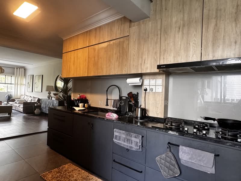 12 Marine Terrace, 12 Marine Terrace, 4 Bedrooms, 1,292 sqft, HDB Flat For Sale, by Elwyn Gerard, 500127773 - PropertyGuru.com.sg