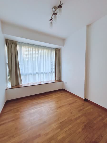 Caspian, 50 Lakeside Drive, 3 Bedrooms, 1,195 sqft, Condominium For Rent, by Desmond Ho, 500127780 - Common bedroom 1 - PropertyGuru.com.sg