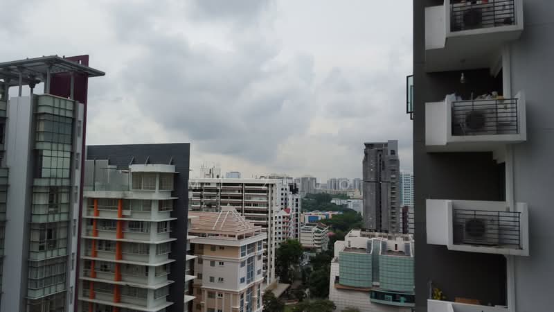 Montebleu, , 2 Bedrooms, 806 sqft, Condominium For Sale, by MJ Zhuo, 500127789 - Balcony - PropertyGuru.com.sg