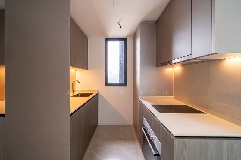 Piccadilly Grand, 5 Northumberland Road, 2 Bedrooms, 678 sqft, Condominium For Sale, by Jolene Koh, 500127790 - Kitchen - PropertyGuru.com.sg