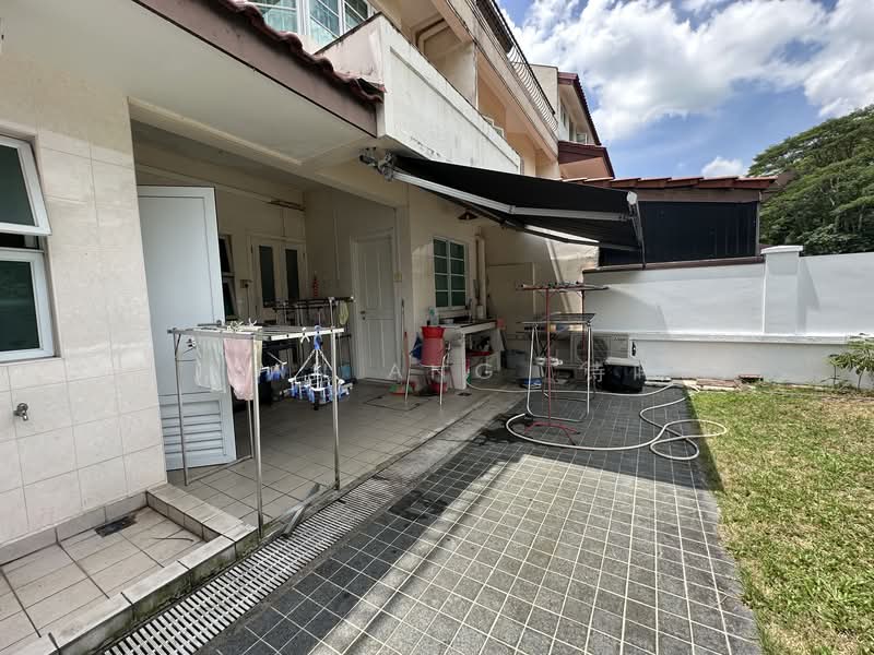 Springside Avenue, , 3 Bedrooms, 2,600 sqft, Terraced House For Sale, by Jean Ang  诗吟, 500127802 - Exterior - PropertyGuru.com.sg