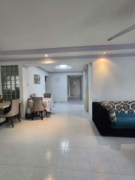 358 Woodlands Avenue 5, 358 Woodlands Avenue 5, 4 Bedrooms, 1,518 sqft, HDB Flat For Rent, by Iyyappan Ramesh Babu, 500127803 - Living Room - PropertyGuru.com.sg