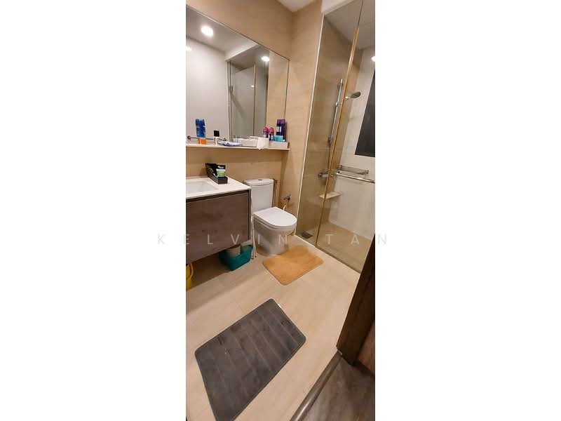 Lush Acres, Sengkang West Way/Fernvale, 4 Bedrooms, 1,690 sqft, Executive Condominium For Sale, by Kelvin Tan, 500127820 - Bathroom - PropertyGuru.com.sg
