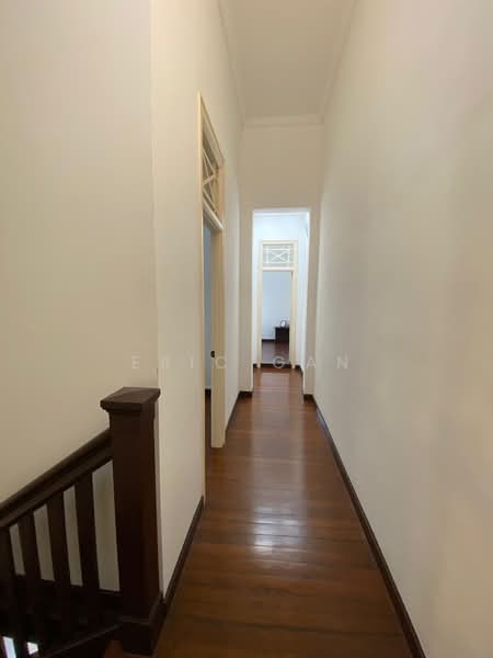 Townerville, 47 McNair Road, 3 Bedrooms, 2,424 sqft, Conservation House For Rent, by Eric Gan, 500127831 - Corridor - PropertyGuru.com.sg