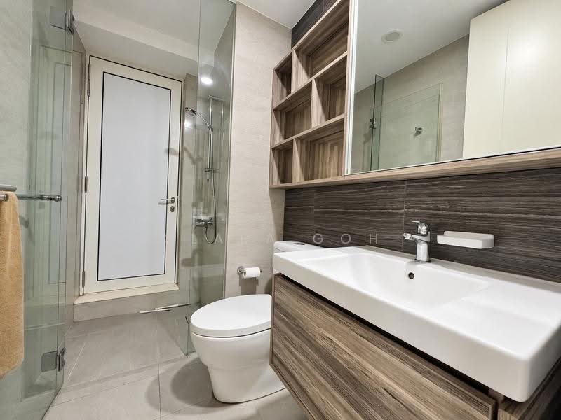 Coco Palms, 21 Pasir Ris Grove, Pasir Ris / Tampines, 2 Bedrooms, 753 sqft, Condominium For Sale, by Clara Goh, 500127850 - Bathroom - PropertyGuru.com.sg