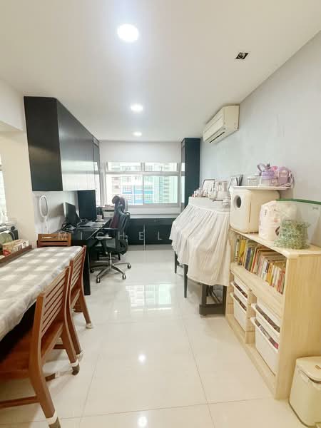 307B Ang Mo Kio Avenue 1, 307B Ang Mo Kio Avenue 1, 3 Bedrooms, 947 sqft, HDB Flat For Sale, by Michelle Yu, 500127851 - Study - PropertyGuru.com.sg