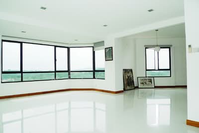 For Rent - Flame Tree Park